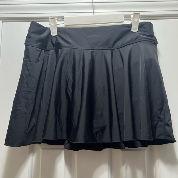 Baleaf Women's Black Swim Skirt XL - Picture 1 of 4